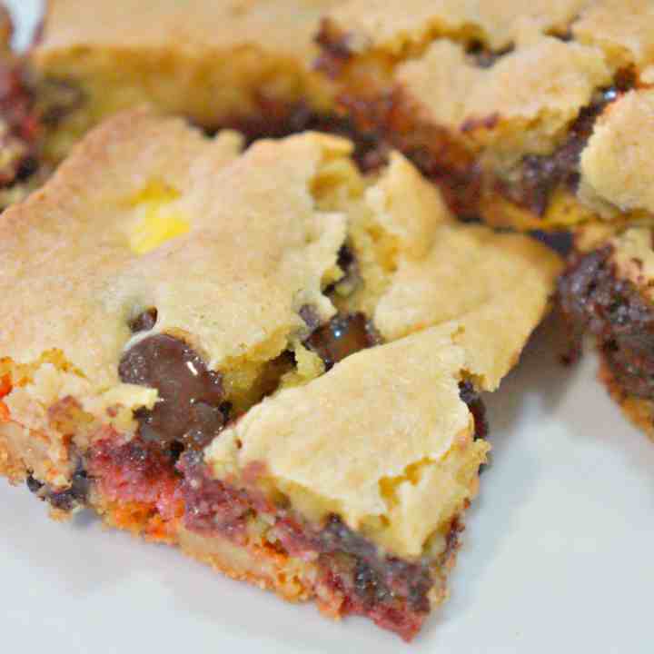 Peanut Butter Chocolate Chip Cookie Bars